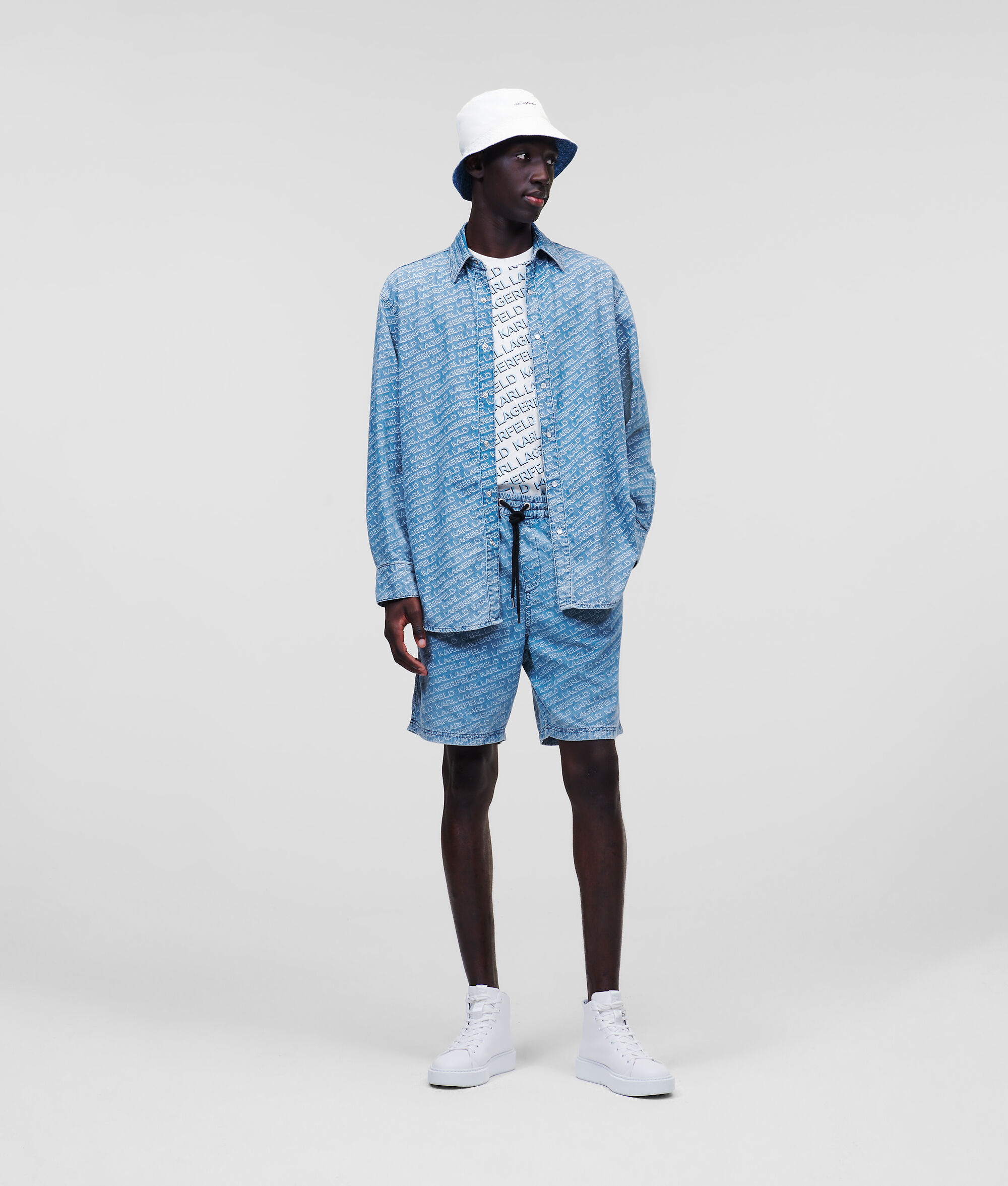 (image for) Concise DIAGONAL KARL LOGO DENIM SHIRT